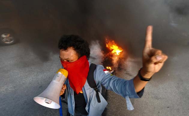 Student demonstrating in Jakarta