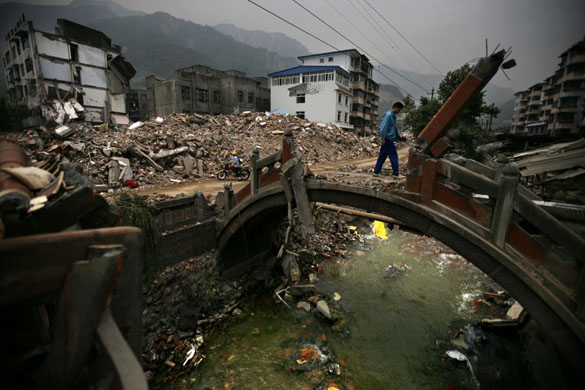 24 hours in pictures 30/5/8