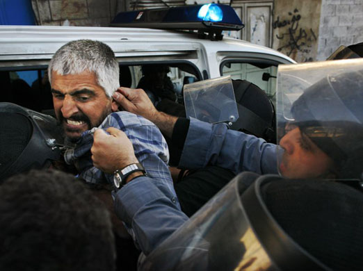Police demolish houses in  Jerusalem 