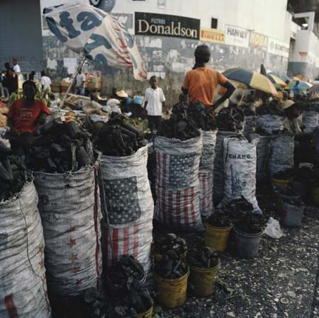 Photojournalist Gideon Mendel reports on floods aftermaths in Haiti 