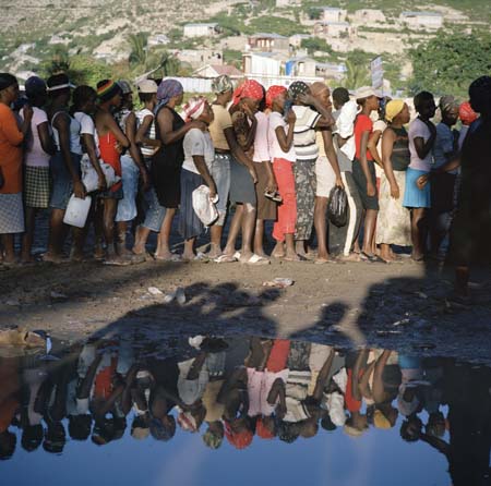 Photojournalist Gideon Mendel reports on floods aftermaths in Haiti 