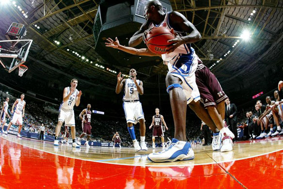 Reggie Love saves the ball in Charlotte 