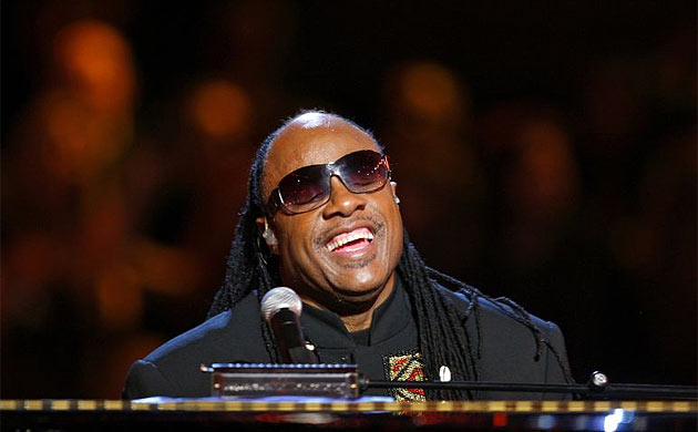 Stevie Wonder performs at the ball