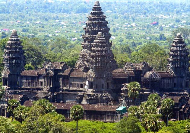 [Image: AngkorWat630-9974.jpg]