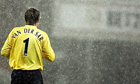 edwin van der sar denies he is