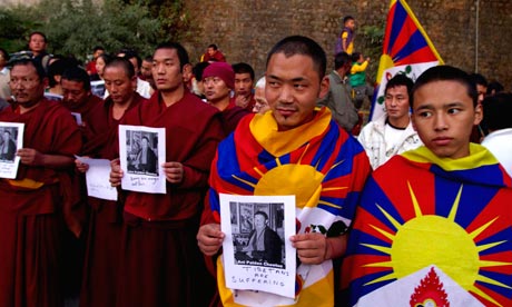 [Image: Tibetan-monks-007.jpg]