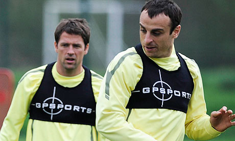 Man-Utd-training-berbatov-007.jpg