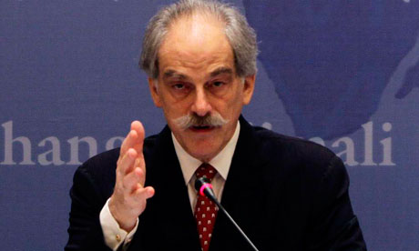 Europe must act before the Greek debt crisis leads to global financial meltdown, says the International Monetary Fund&#39;s acting chief, John Lipsky, above. - John-Lipsky-IMF-acting-he-007