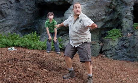 Kevin James in a scene from Zookeeper.