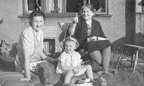 Michele Hanson as a child with her mother and grandmother.