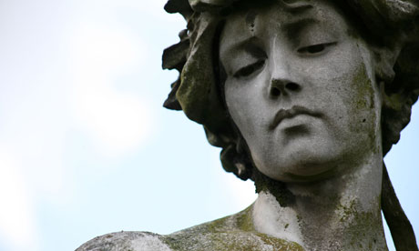 Stone angel, Brompton Cemetery 