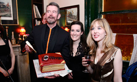 Adam Mars-Jones receives his award from the Omnivore’s Fleur Macdonald and Anna Baddeley