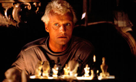 Rutger Hauer in Ridley Scott's Blade Runner (1982). 