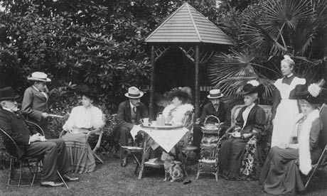 Tea-in-the-garden-circa-1-010.jpg