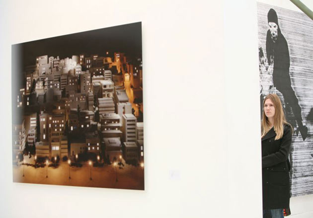 Visitors at Frieze art fair 2008