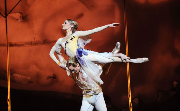 Melissa Hamilton and Edward Watson in L'Invitation Au Voyage from the Triple Bill by the Royal Ballet