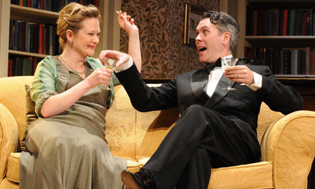Blithe Spirit at Nottingham Playhouse
