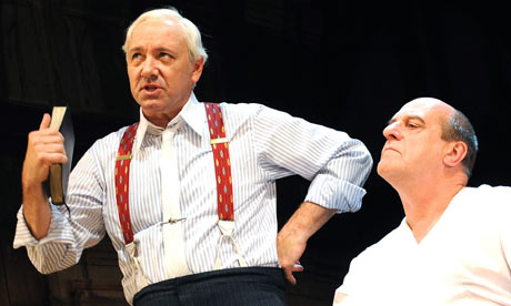 Kevin Spacey and David Troughton in Inherit the Wind