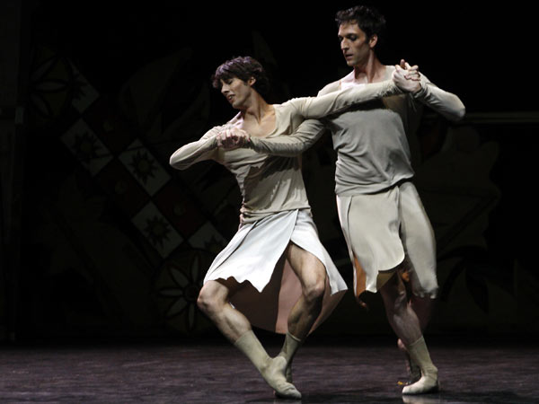 The male duet Faun(e) is David Dawson's reworking of L'Après-Midi d'un Faune