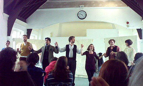 The Choir of London perform La Bohème