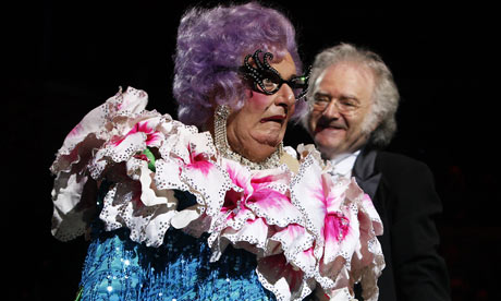 Last Night Of The Poms, Barry Humphries performs as Dame Edna Everage, 15 September 2009