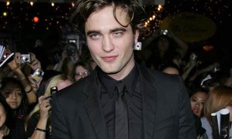 Robert Pattinson as Edward Cullen in Twilight