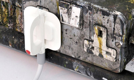 Folding plug designed by Min-Kyu Choi, which has won Design of the Year