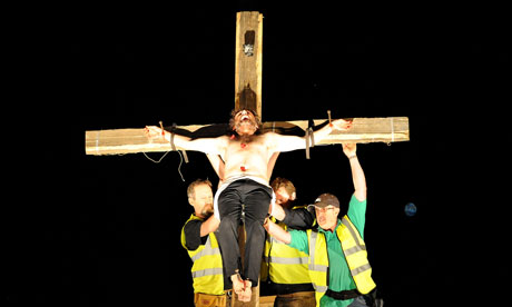 Michael Sheen's the Teacher is crucified in The Passion