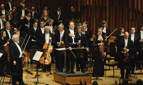 Riccardo Chailly with the Leipzig Gewandhaus Orchestra at the Barbican, London