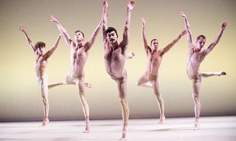 A scene from Serpent by Liam Scarlett, performed by the Balletboyz