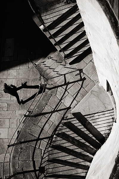 Photography competition: raised walkway on Royal York Crescent in Bristol