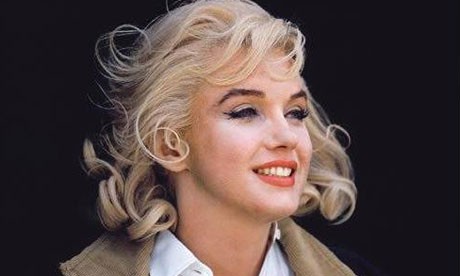 http://static.guim.co.uk/sys-images/BOOKS/Pix/pictures/2011/11/16/1321447713707/Marilyn-Monroe-007.jpg