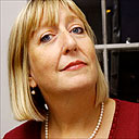 Lynne Truss. Photo: Linda Nylind