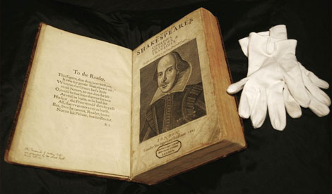 First folio of the 1623 edition Shakespeare's Complete Works