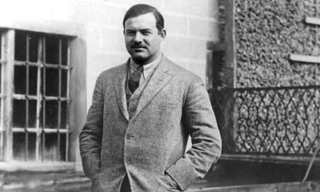 Ernest-Hemingway-in-Paris-001.jpg