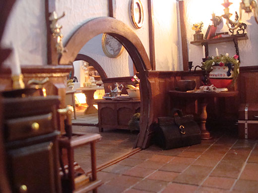 Hobbit hole: Hobbit hole hall