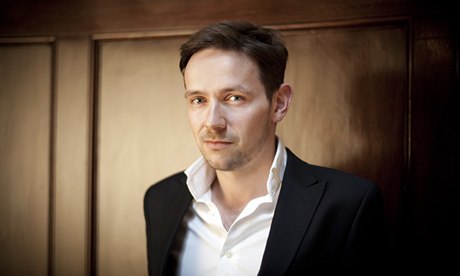 Iestyn Davies