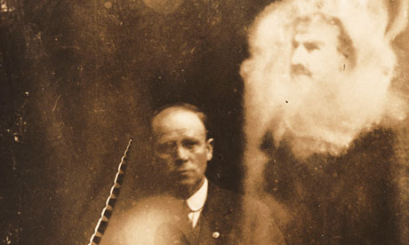A clergyman and two spirits