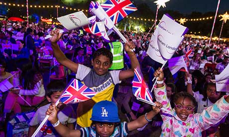 2013 Newham LBN Mayor Sir Robin Wales Under The Stars 18 Aug