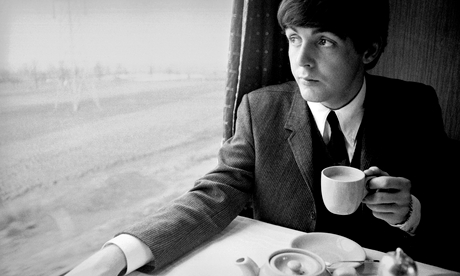 Paul McCartney on a train from London to Minehead in 1964. 