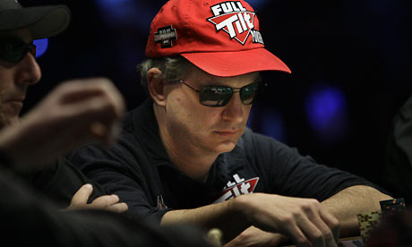 Former Wall Street exec Steven Begleiter playing poker