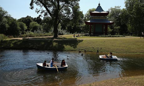 Boaters enjoy the lake in Victoria Park on in summer 2013