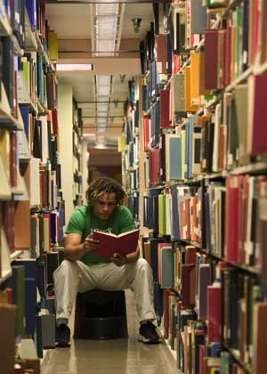 Student in library