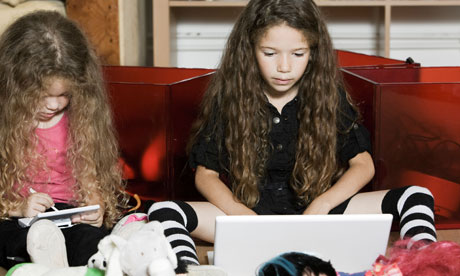 young children with computers