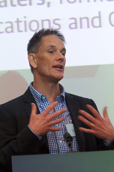 Innovation in Education : Innovation in Education 2011 Sam Dutton