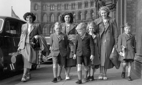 Children arriving at St Pancras station in 1951 to start their journey to New Zealand 