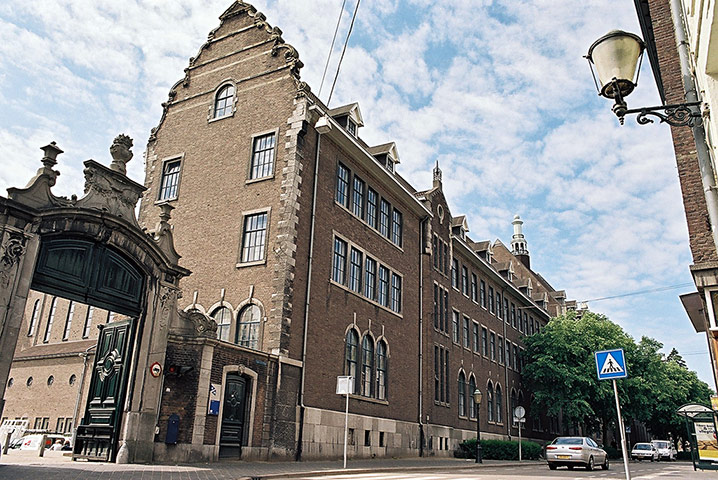 Euro universities: Maastricht University