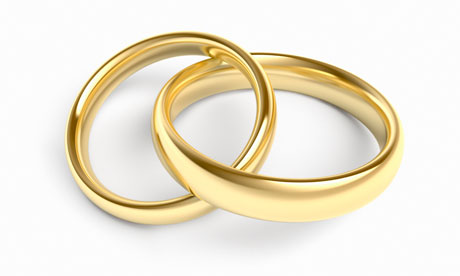 golden wedding rings