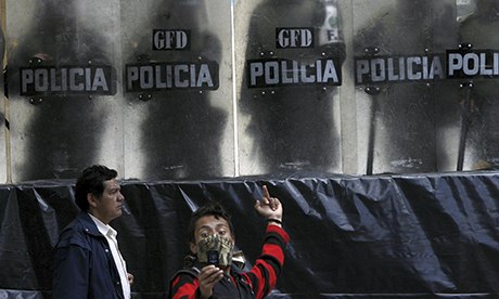 line of policemen in colombia