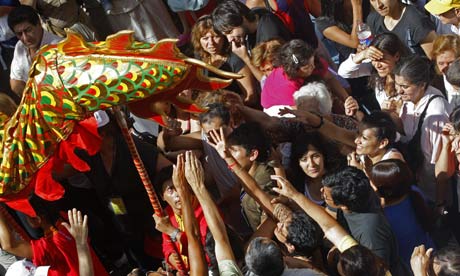 MDG: China in South America Members of the Chinese community in Argentina 